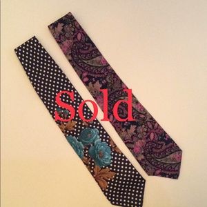 Kenzo ties set